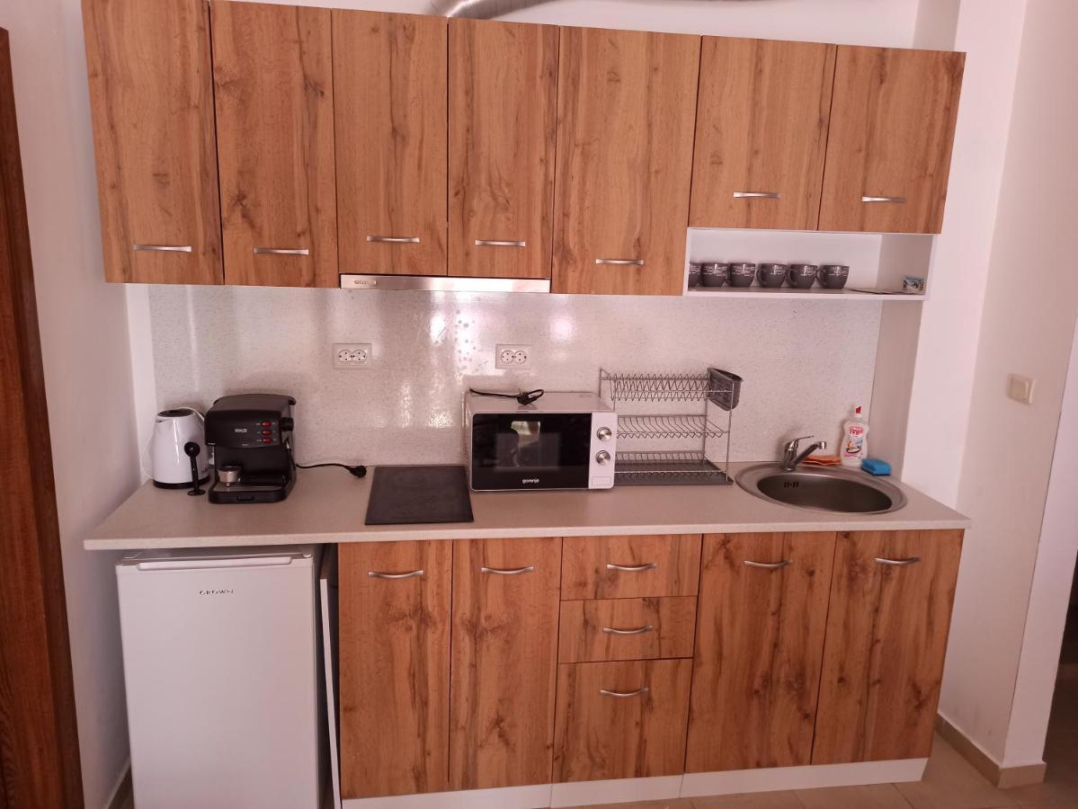 Private Apartments Nevena パンポロボ エクステリア 写真